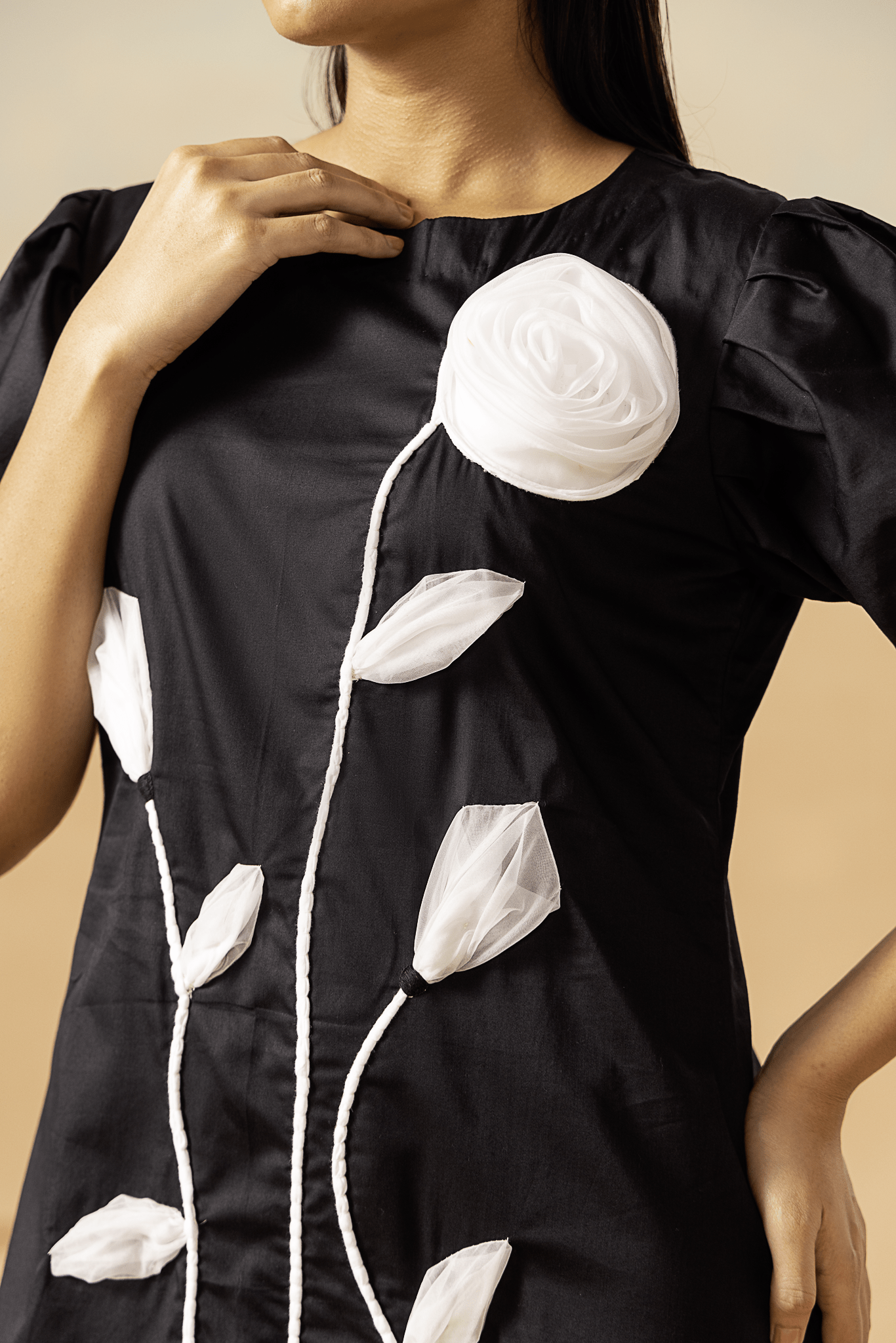 Lunar Rose Dress - aVynā