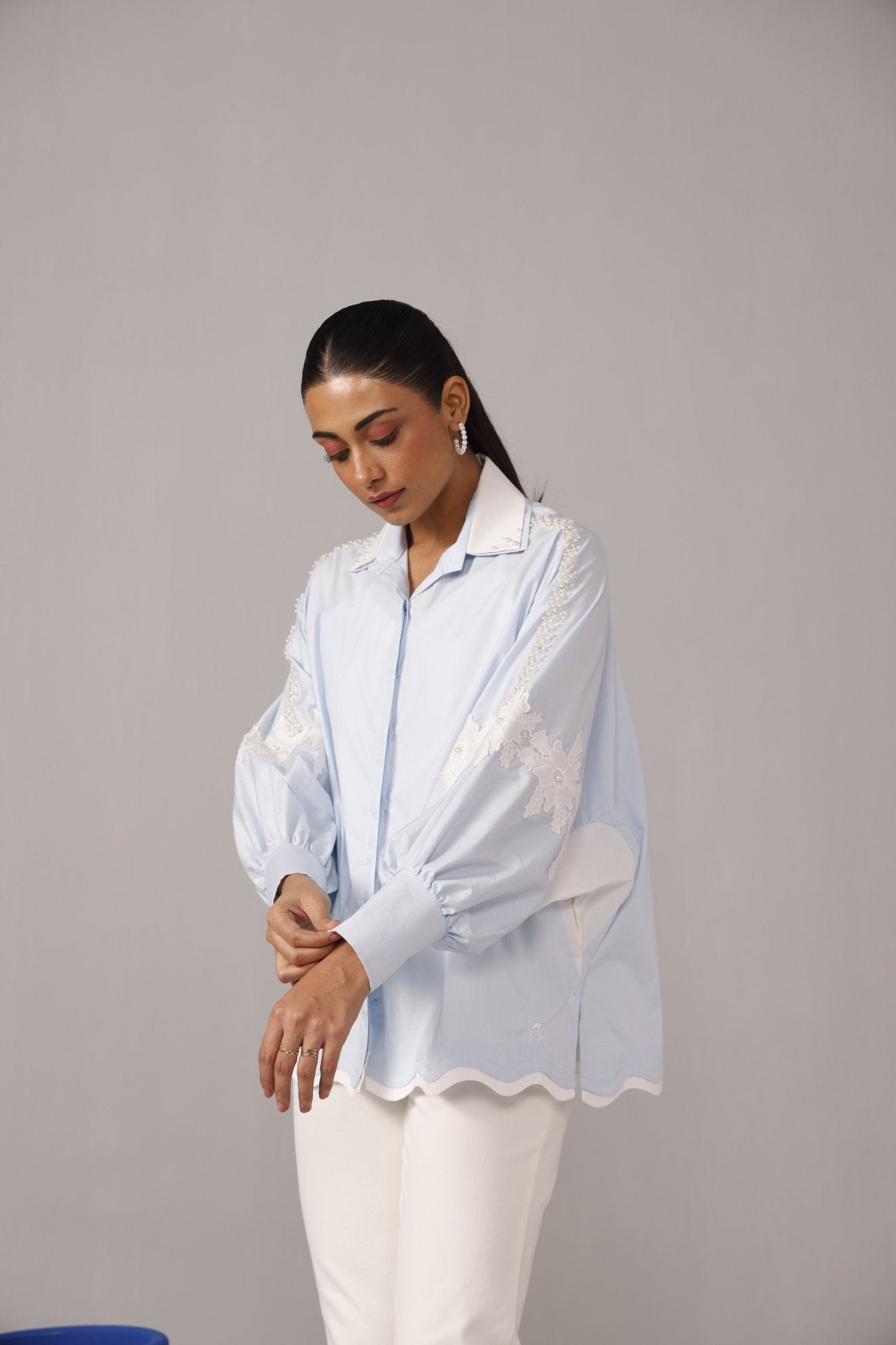 Lustre Pearl Shirt – Lace - aVynā