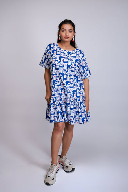 Blue Graphic Print Flounce Hem Dress - aVynā
