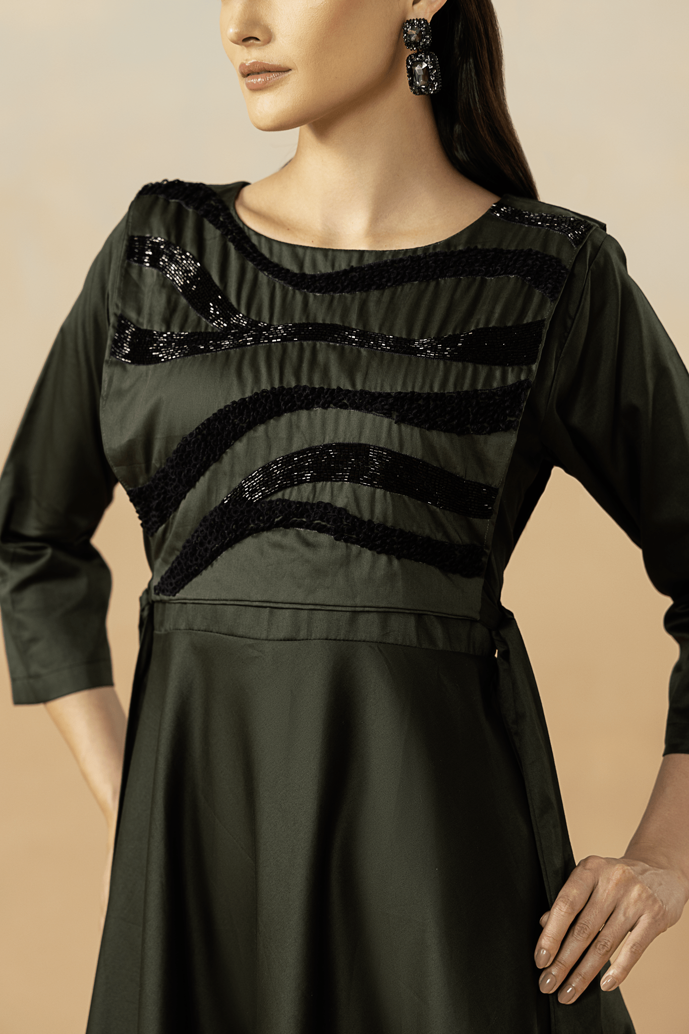 Emerald Noir Dress - aVynā