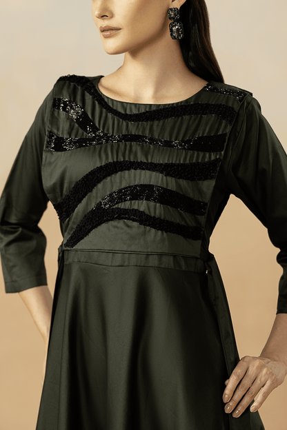 Emerald Noir Dress - aVynā