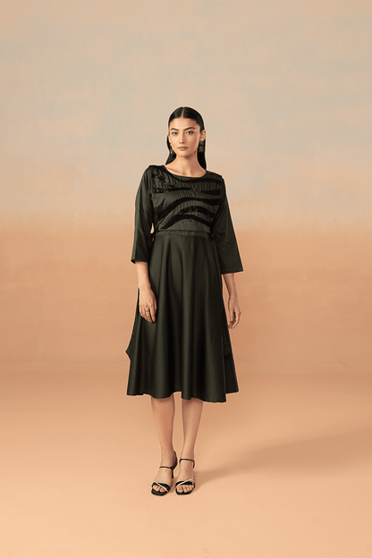 Emerald Noir Dress - aVynā