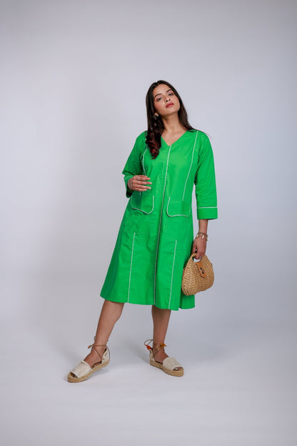 Green Contrast Piped Shirt Dress - aVynā