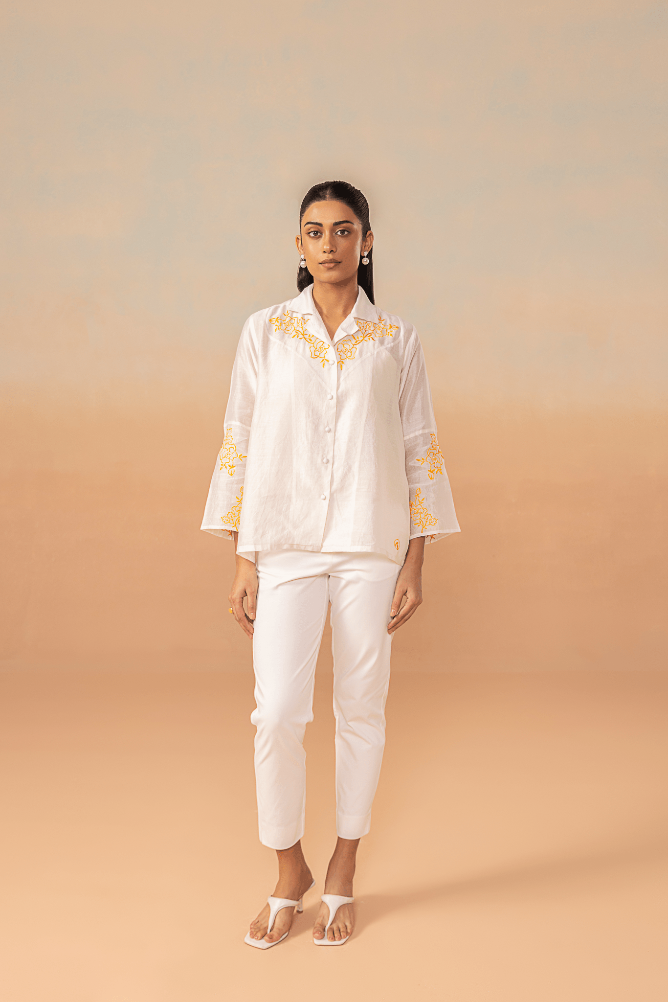Ivory Bloom Shirt - aVynā