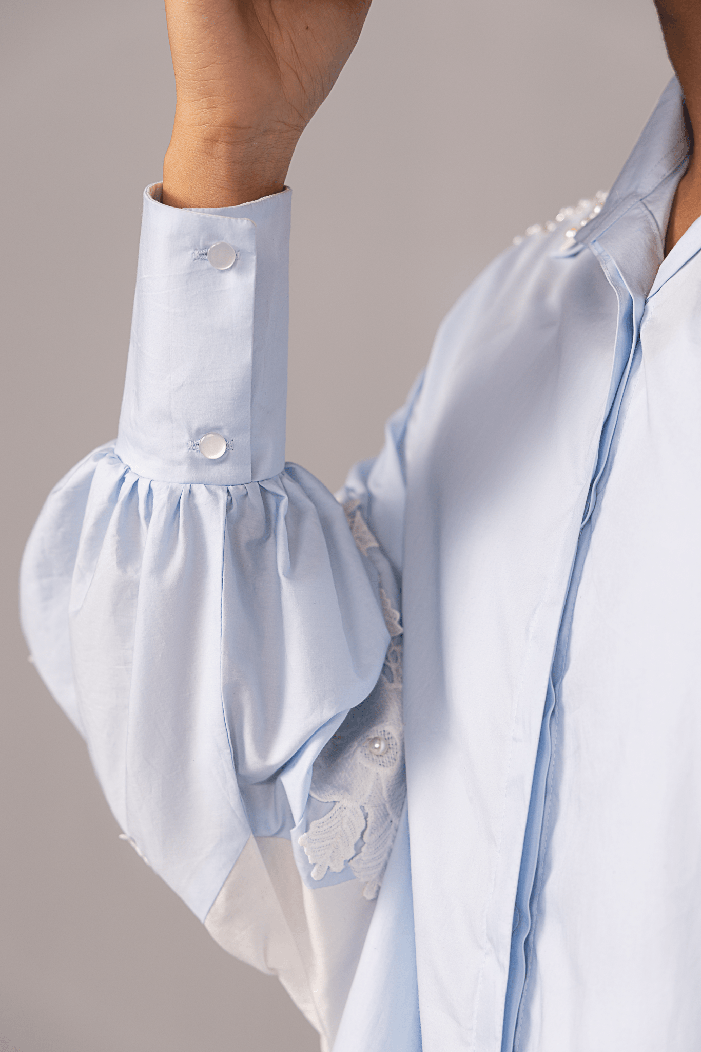 Lustre Pearl Shirt – Lace - aVynā