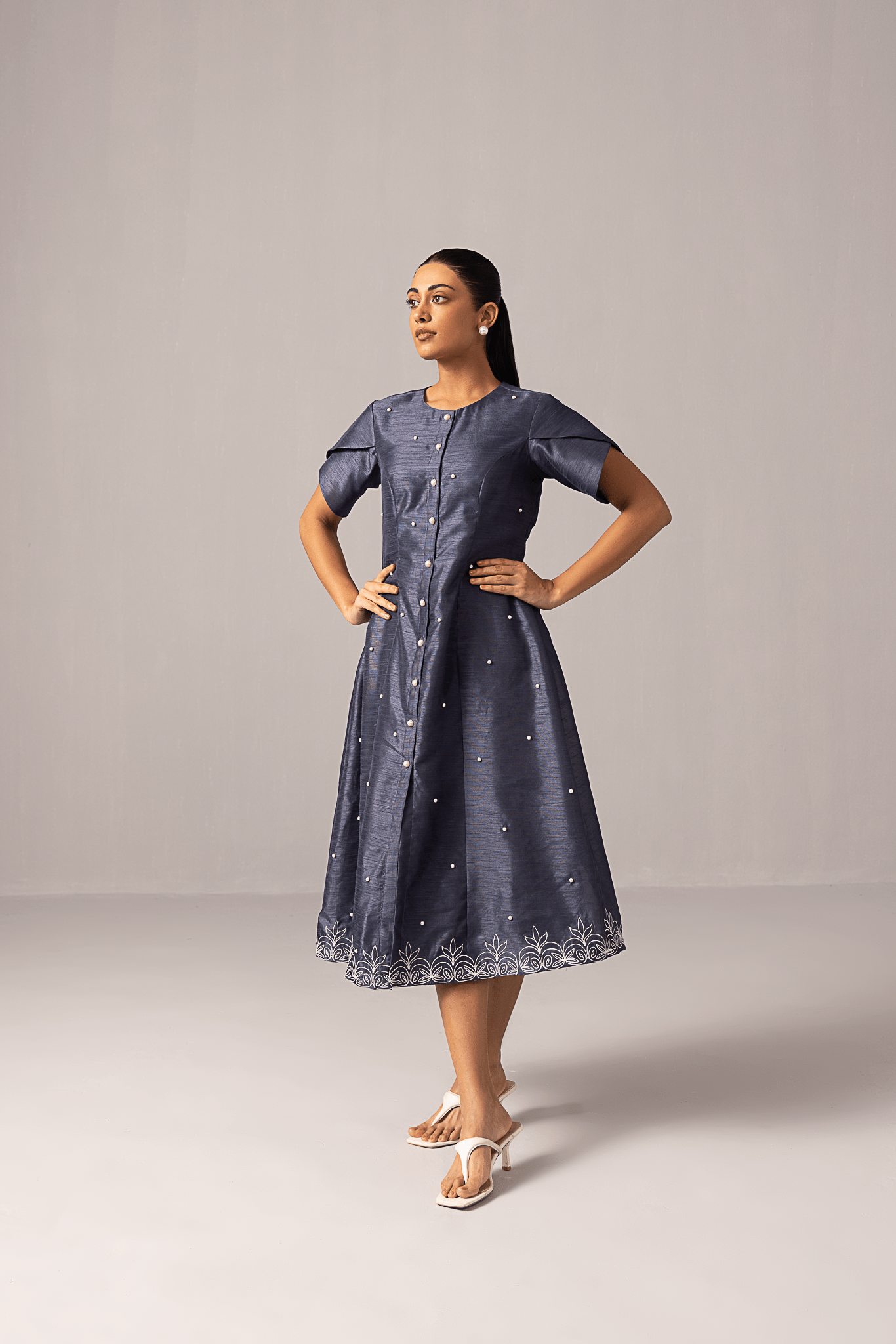 Midnight Pearl Dress - aVynā