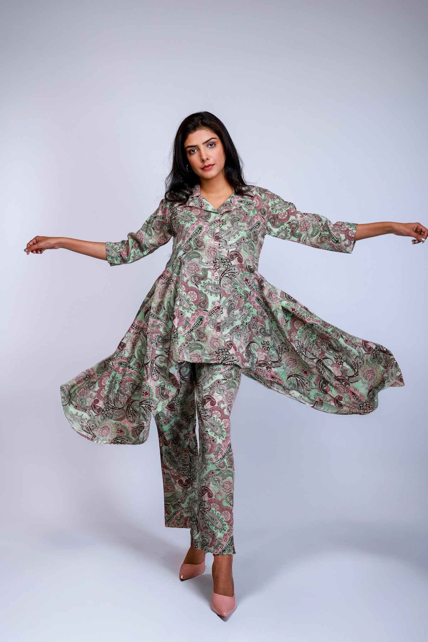 Paisley Breeze Printed Co - ord Set - aVynā