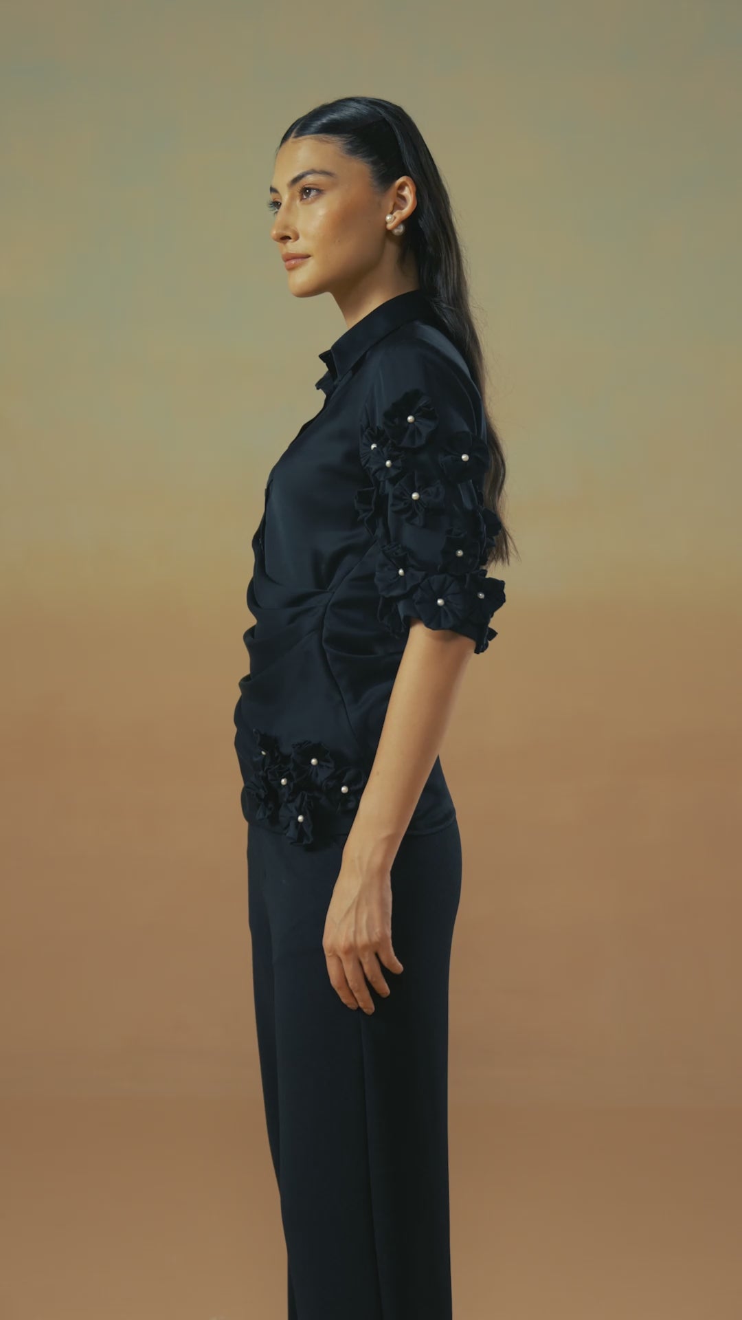 Load video: Luxe Petals Top