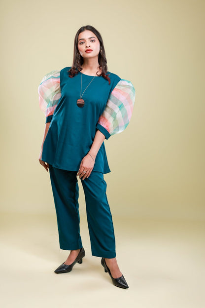 Prism Dreams Co - ord Set - aVynā