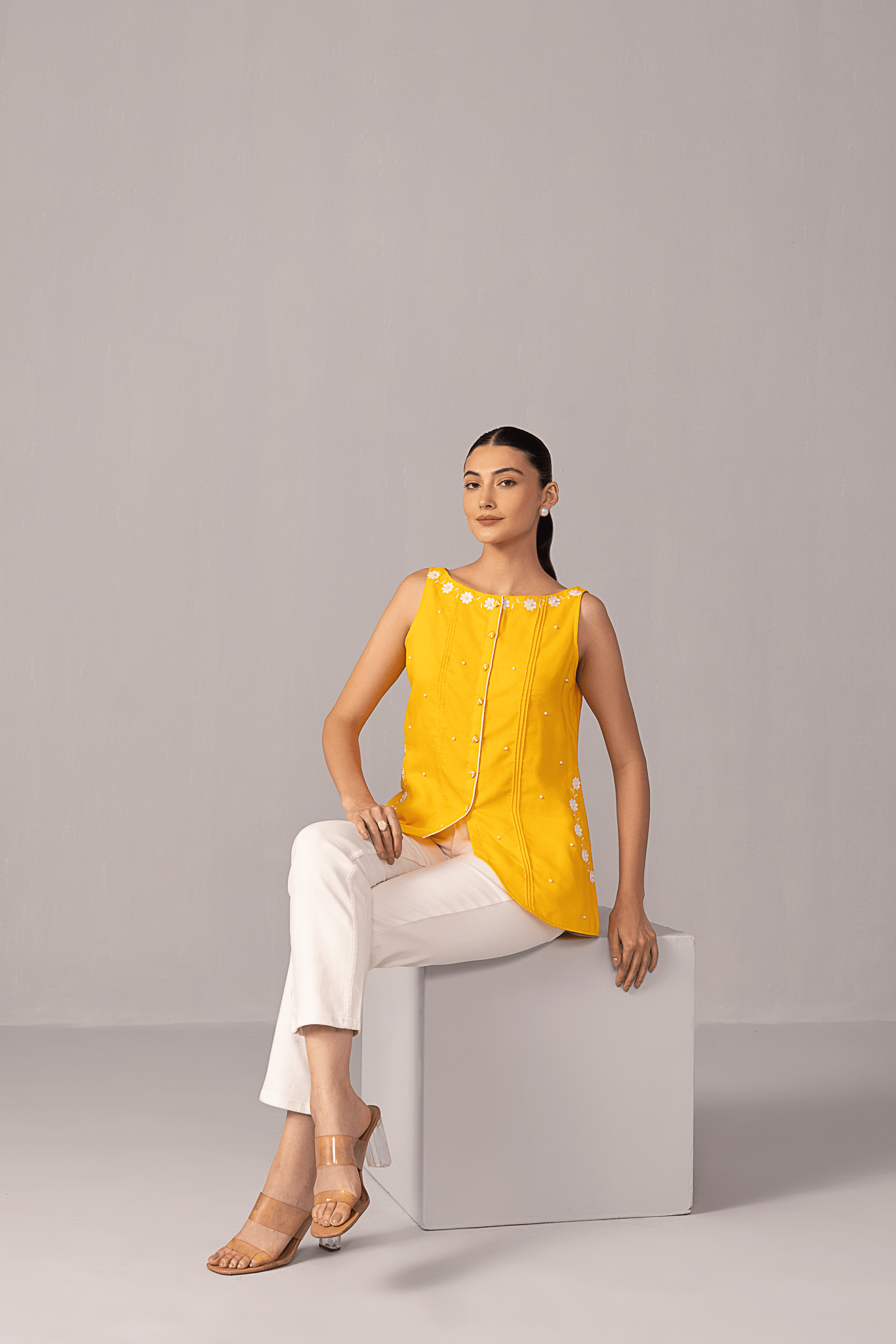 Sunny Bloom Top - aVynā